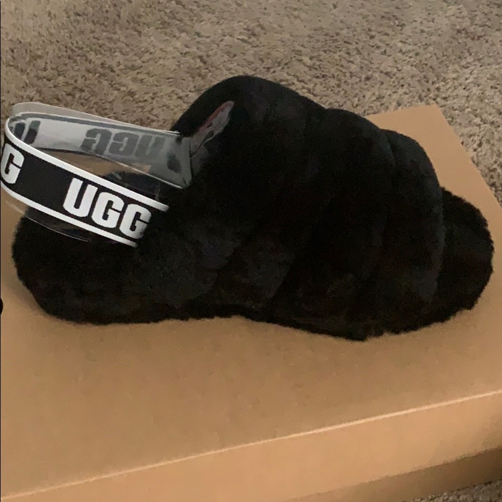 Ugg fluff ‘Yeah’ slide